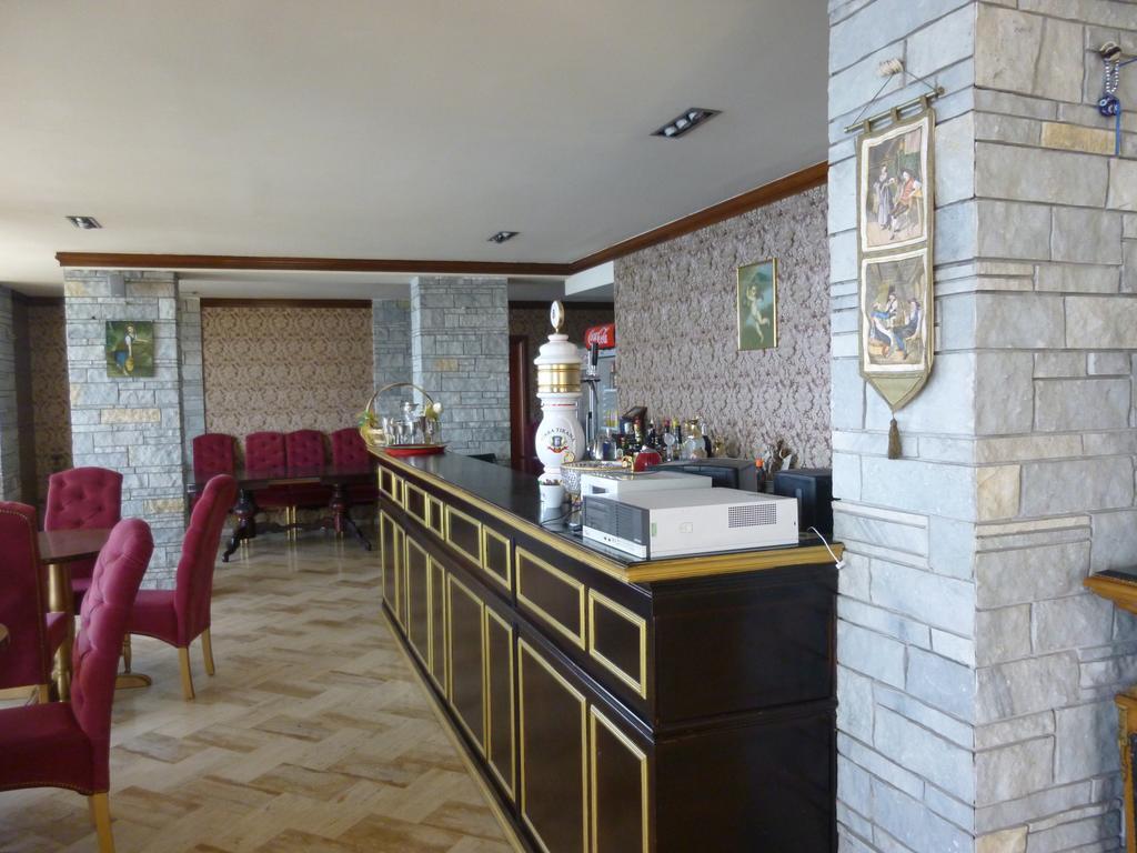Guesthouse Central Sarande - 777 Exterior photo